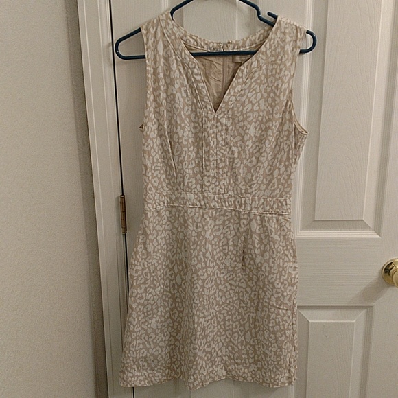 Banana Republic linen cheeta print dress