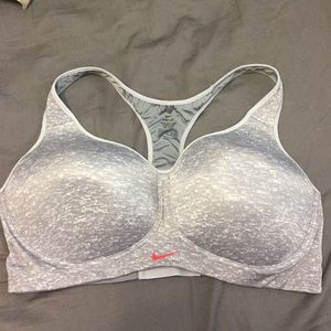 Nike dri-fit Sports Bra