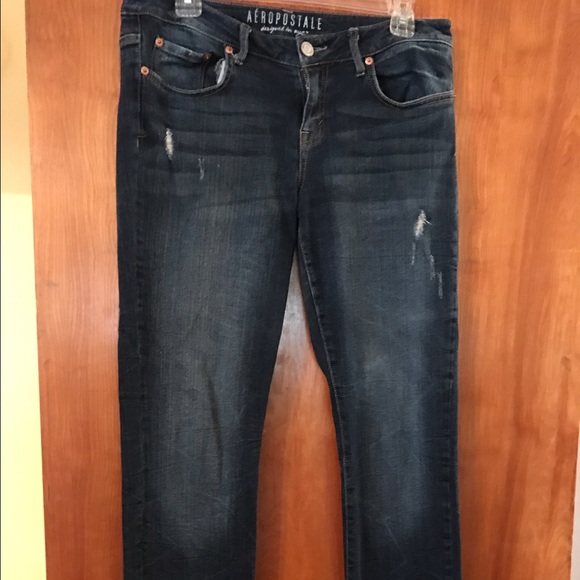 Dark wash skinny jeans