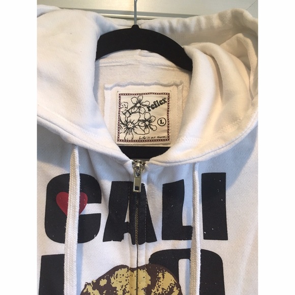 California Zip Up - Picture 5 of 6