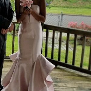 Beautiful Camille La Vie Prom dress