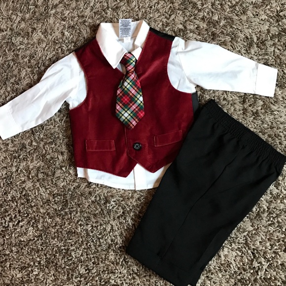 4-Piece Van Heusen Set