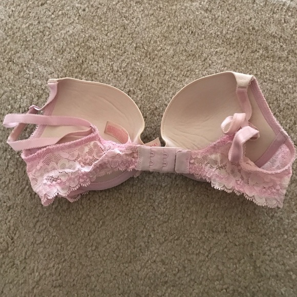 💋 Victoria's Secret Push-up Bra - Picture 2 of 4