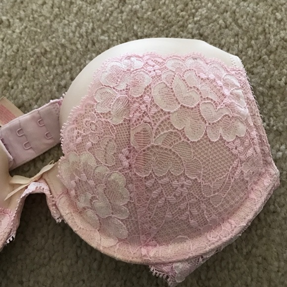 💋 Victoria's Secret Push-up Bra - Picture 4 of 4