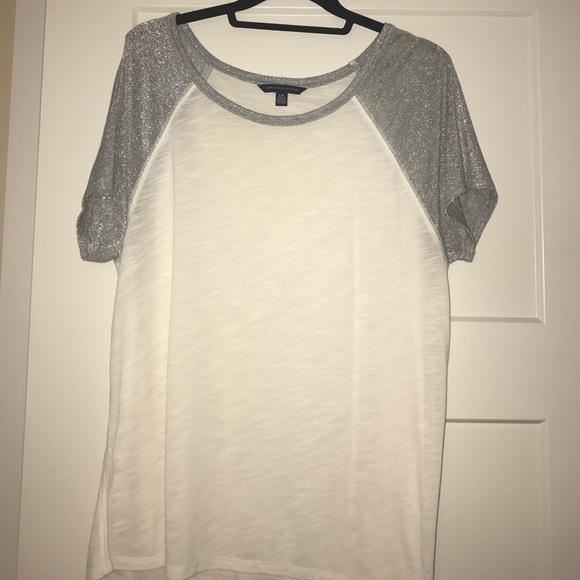 AMERICAN EAGLE T SHIRT🌻