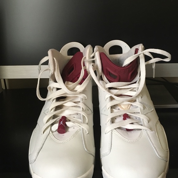 Air Jordan Maroon 6s