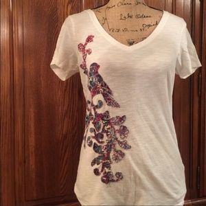 Luck Brand White with bird appliqué tee