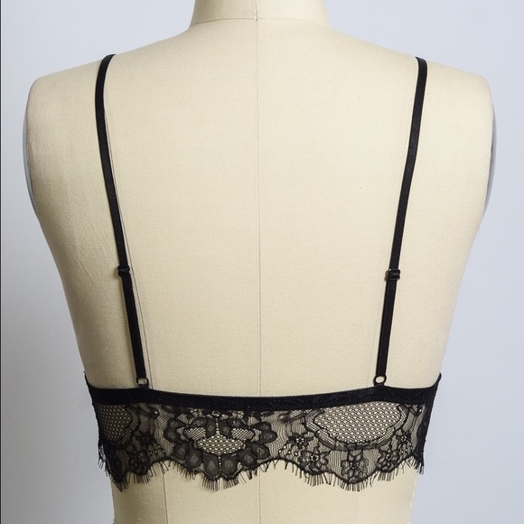 🖤 Sexy Sheer Lace Bralette 🖤 - Picture 5 of 5