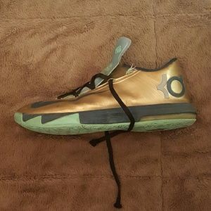 Gold custom kds