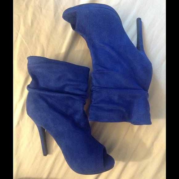 Machi Shoes - Opened toe booties