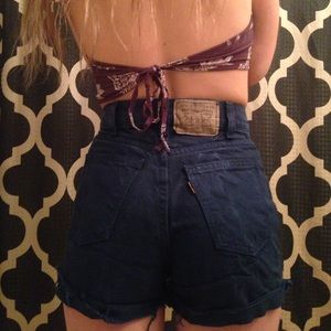 Levi strauss high waisted shorts in blue sz 25