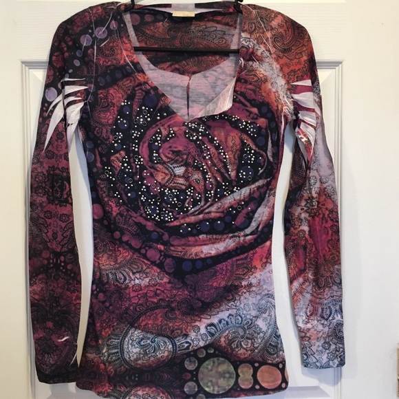 NWOT Buckle top