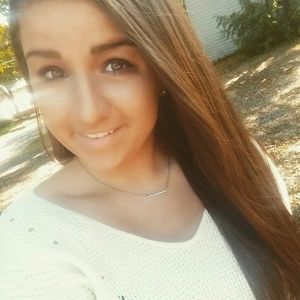Meet your Posher, Allison
