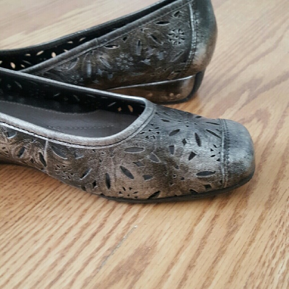 Nuture wedges