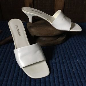 Ann Marino Leather Slides 8M