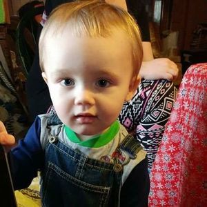 Meet your Posher, Apryl