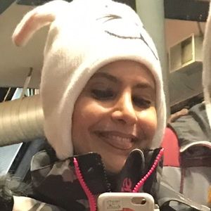 Meet your Posher, Nicole