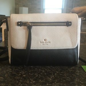 Kate Spade Cobble Hill Cross body Bag