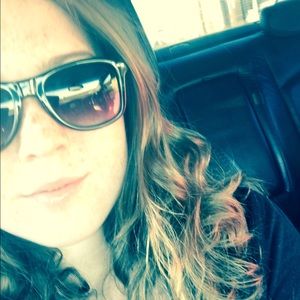 Meet your Posher, Kaylyn