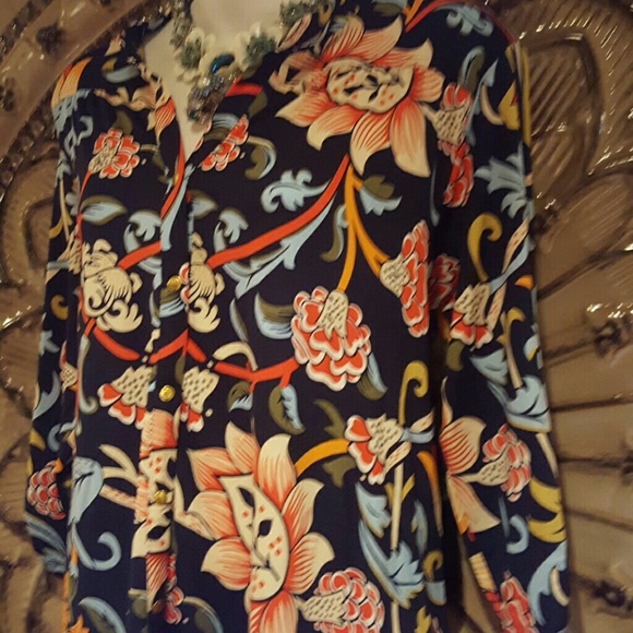 Gorgeous Max sport top - Picture 2 of 4