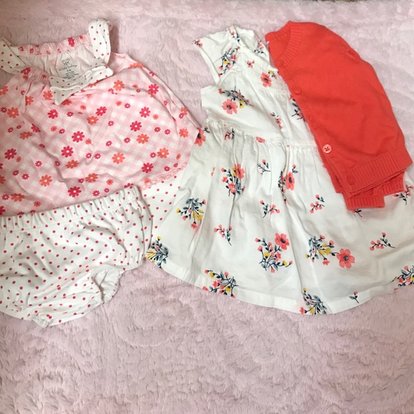 Bundle of 2 baby girl outfits