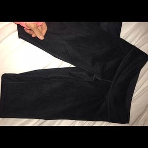 Lululemon Snakeskin print leggings