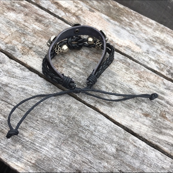 Black Braided Adjustable Skull Cuff! NEW! - Picture 3 of 5