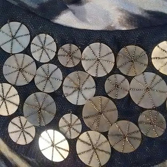 Worthington Blouson Top - Picture 3 of 3