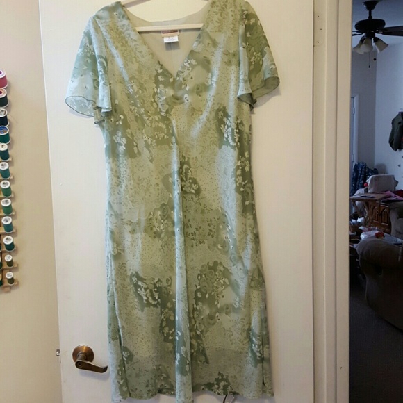 Light Green Dress sz 16w