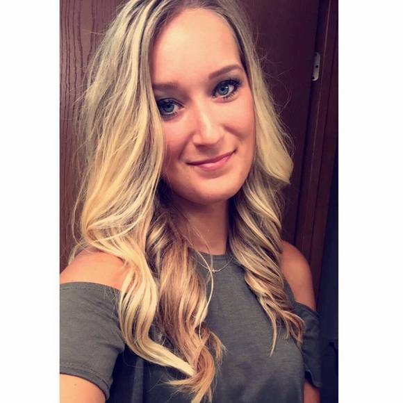 Meet your Posher, Kealey