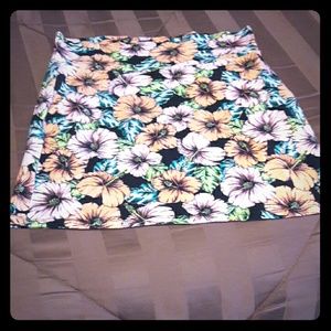 Pink by Vicoria Secret's Flora Mini Stretch Skirt