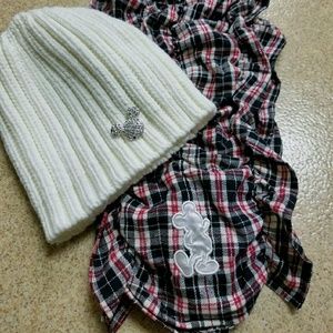 Hat and scarf set