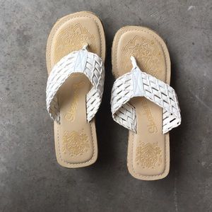 Skechers wedge flip flops size 6