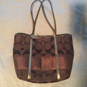 🎉SALE 🎉 AUTHENTIC Coach purse!