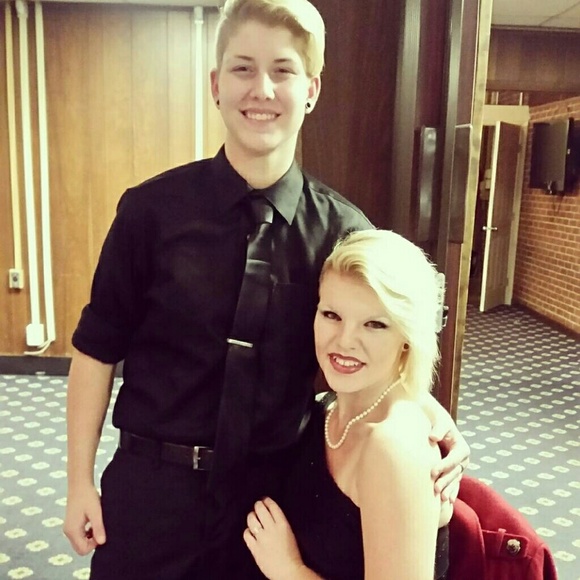 Meet your Posher, Fallon - Picture 1 of 1