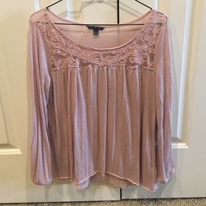 Long sleeved blush tunic with lace detail on top