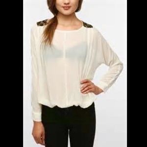 Urban Outfitters Staring at Stars top Size L Urban Outfitters Staring at Stars top Size L