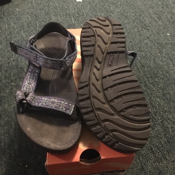 Sport sandals