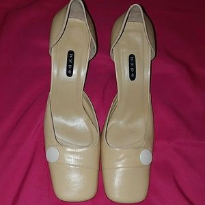 HYPE Cream Colored Square Toe Heels with Button