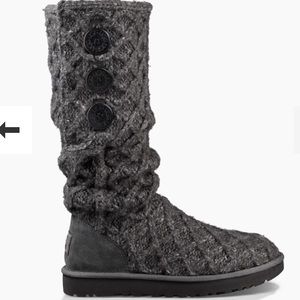 UGG Classic Cardy Knit Boots Grey