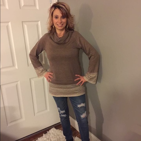 Mocha turtle neck sweater