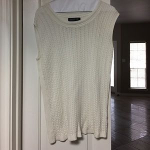 Sleeveless sweater