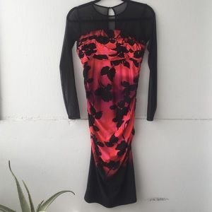 Sz 6 rouched floral black dress