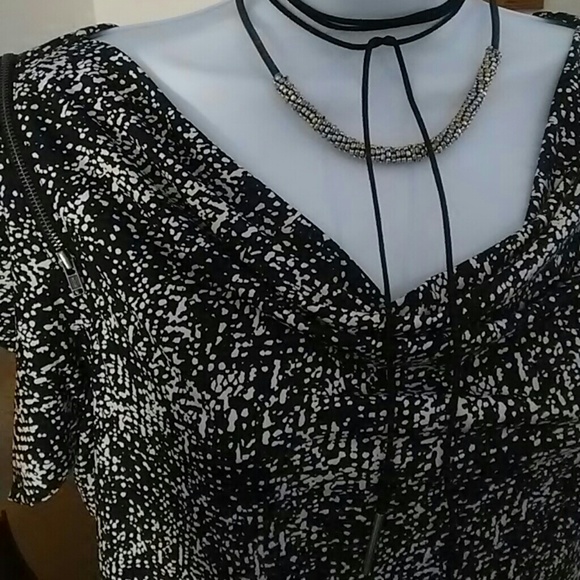 Worthington Blk/White Top