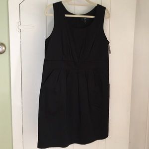 Fabulous little black dress!!