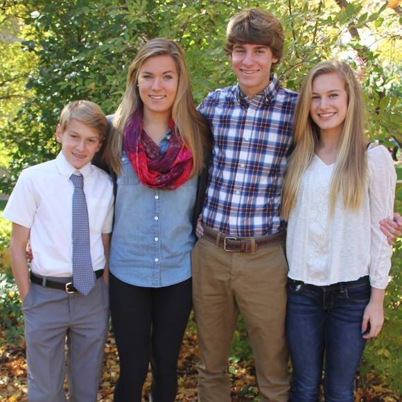 Meet your Posher, Catherine - Picture 1 of 1