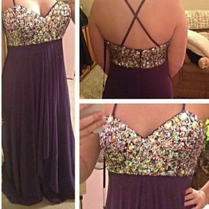Size 2 Alyce Paris dress