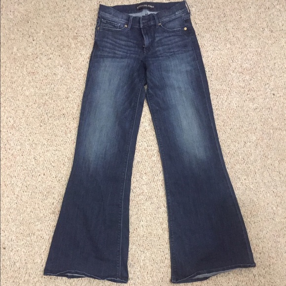 Flare / Wide Leg High Waist Jeans