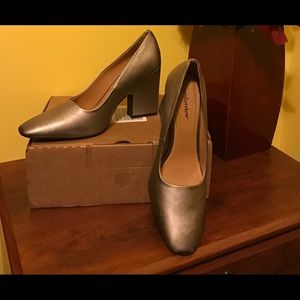 🎈Silver heels 🎈