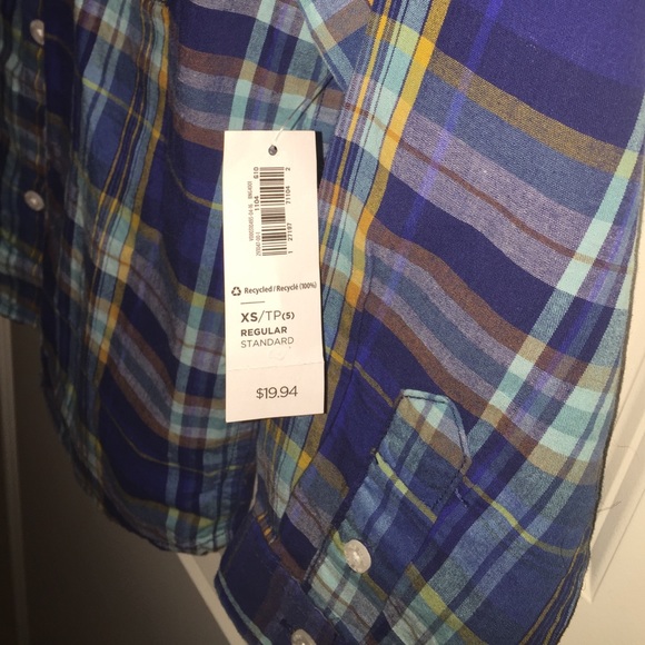 Boys button-down shirt - Picture 3 of 3